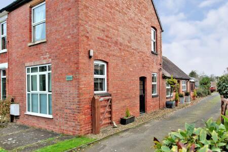 Lovely Comfortable 3 Bed Home, Worcester Kültér fotó